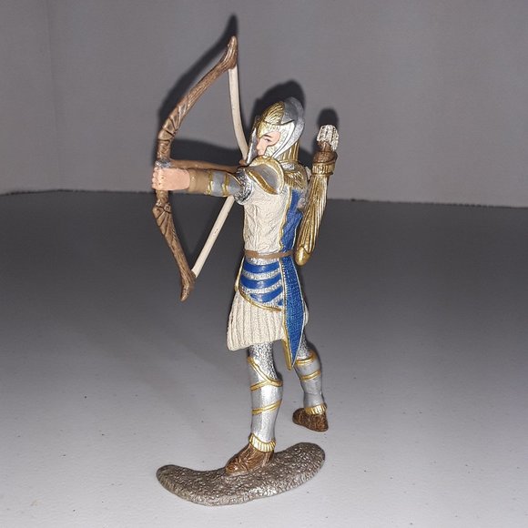 Schleich Griffin Knight Action figure with bow - Picture 1 of 6